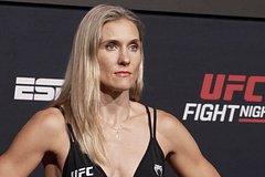 Россиянка-боец UFC рассказала о родах в США и на родине